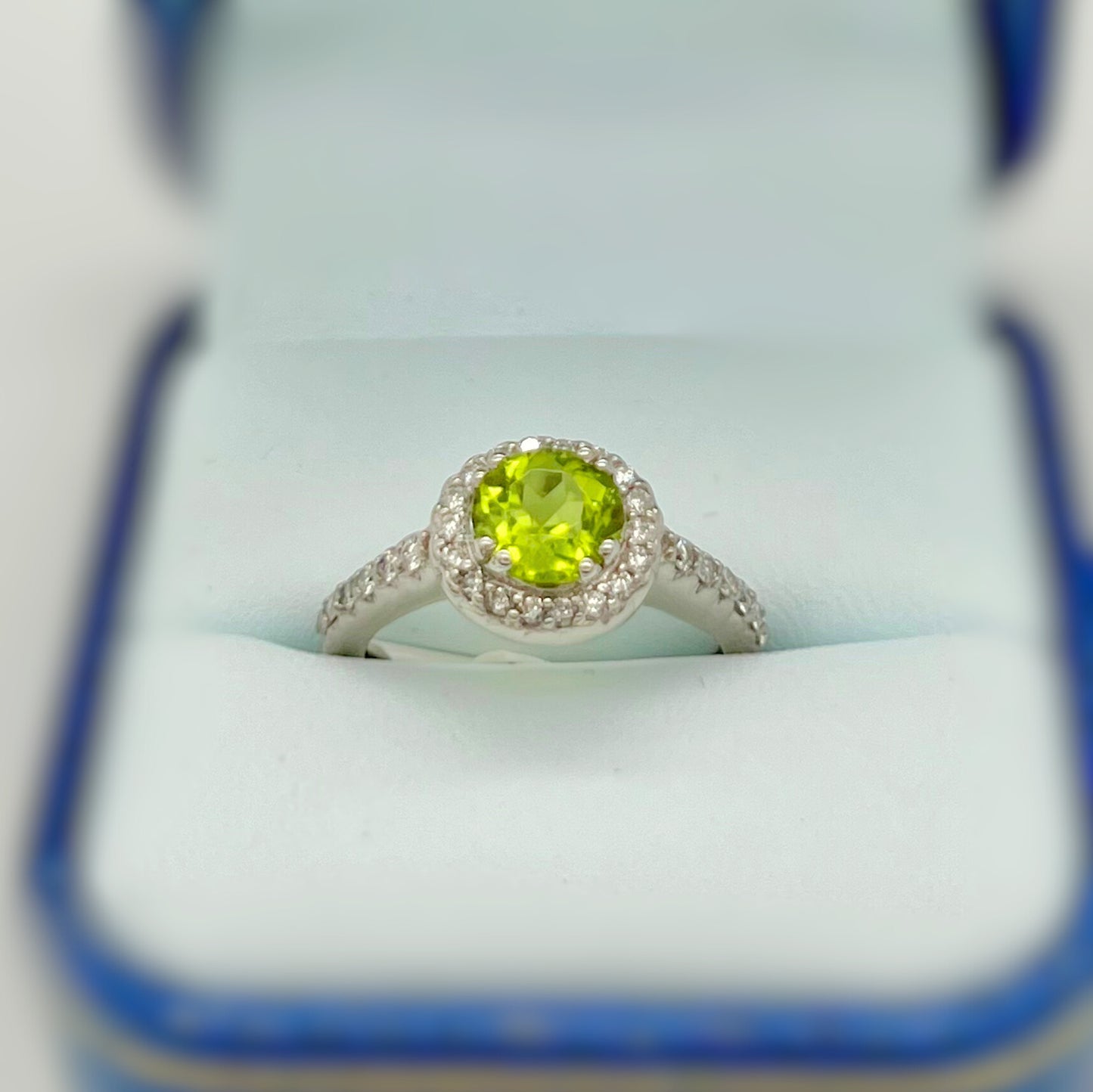 9ct, Peridot, Diamond