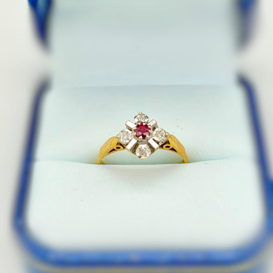 18ct, Ruby & Diamond