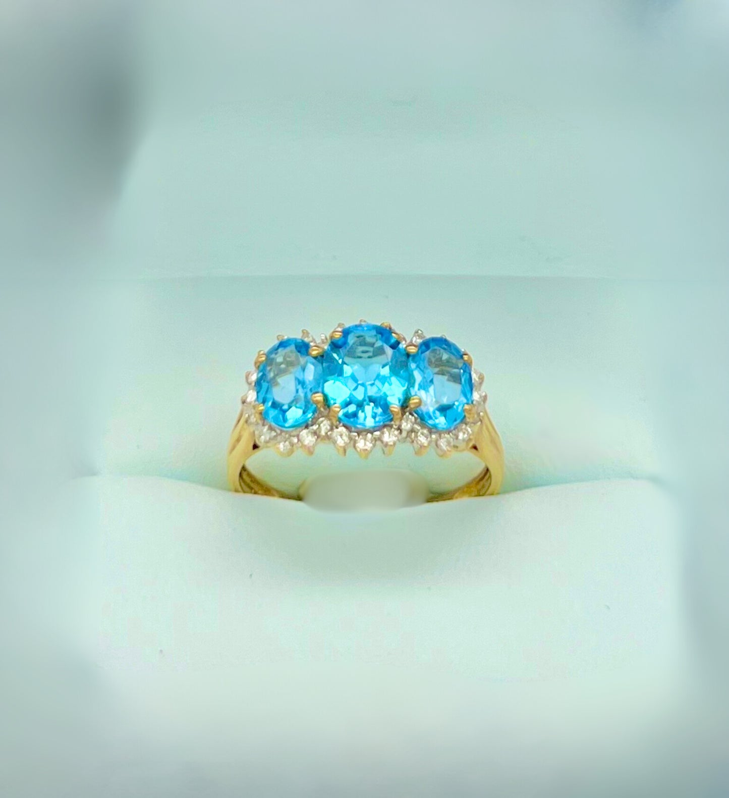 9ct, Topaz & Diamond