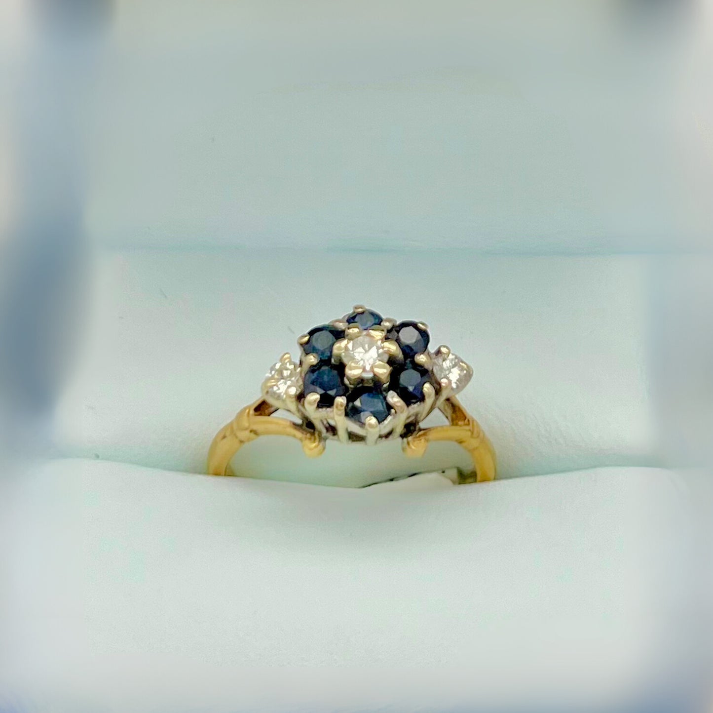 9ct, Sapphire & Diamond