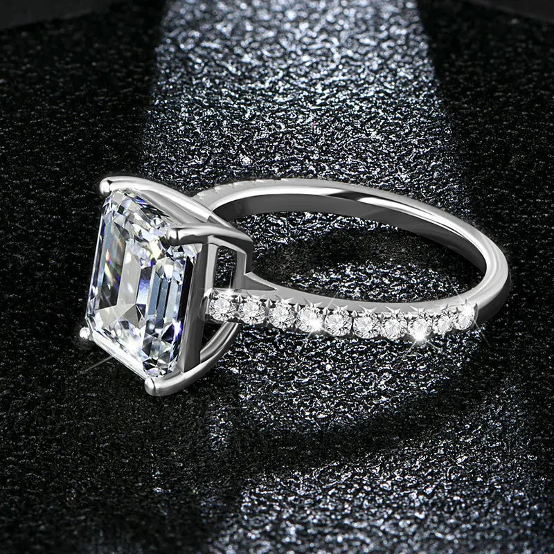 925 Sterling Silver Ring Emerld Cut 3.0CT VVS D Color Moissanite