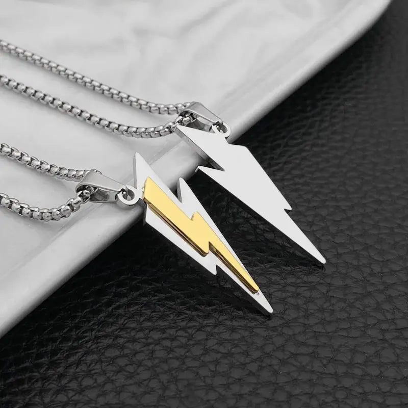 Fashion Popular Stainless Steel Zeus Thunder Necklace Pendant for Men Women Hip Hop Street Party Jewelry Gift