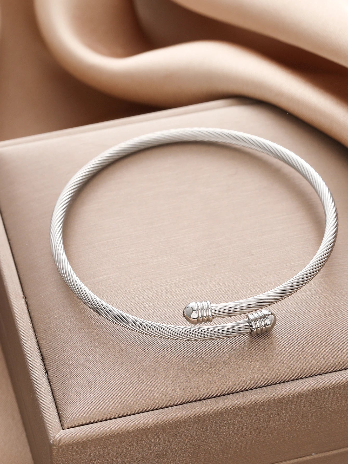 Stainless Steel Simple Twist Bangle