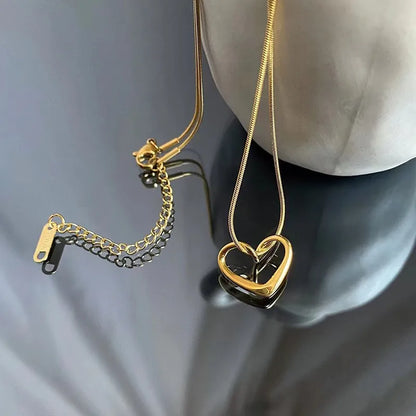 Gold Or Silver Stainless Steel Twist Heart Pendant Necklace