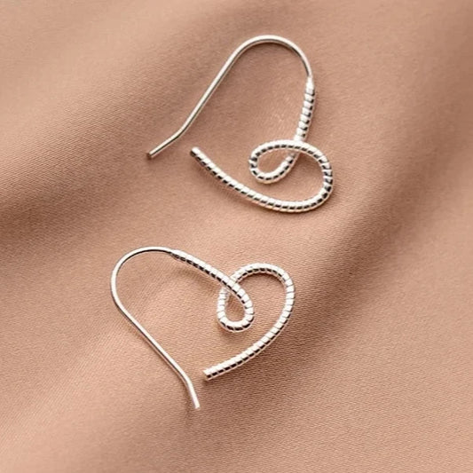 925 Sterling Silver Simple Line Heart Stud Earrings