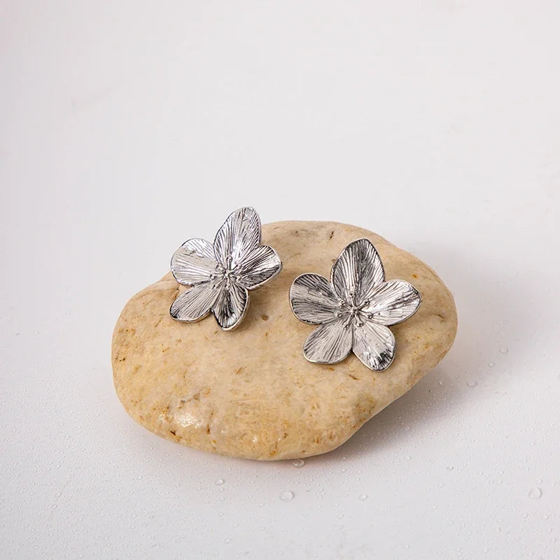 Gold Or Silver Hypoallergenic Flower Stud Earrings