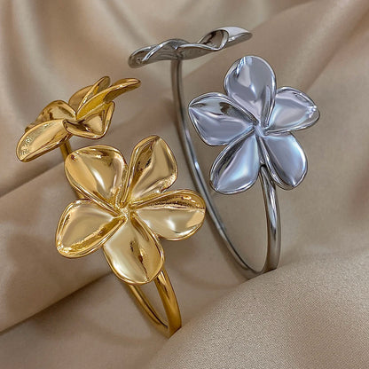 Stainless Double Flower Bangle