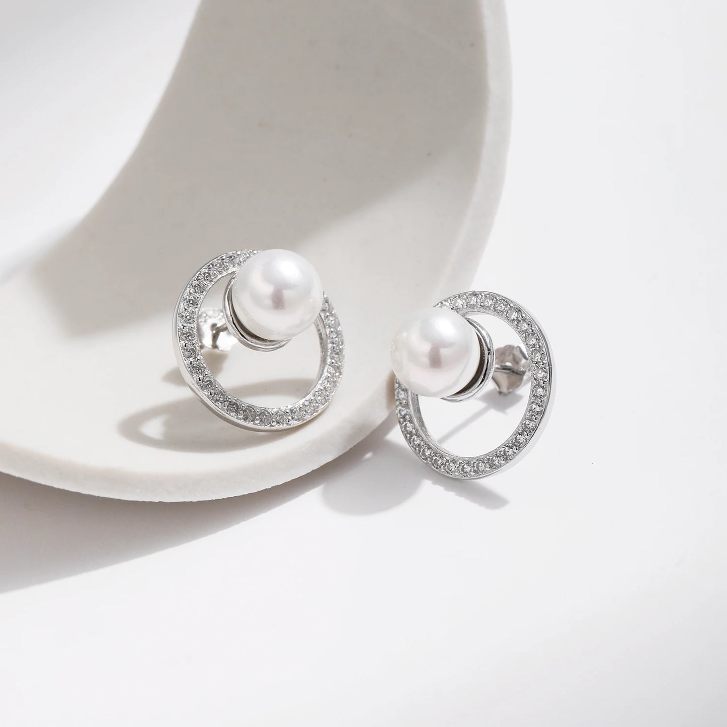 925 Sterling Silver Circle Crystal Pearl Stud Earrings