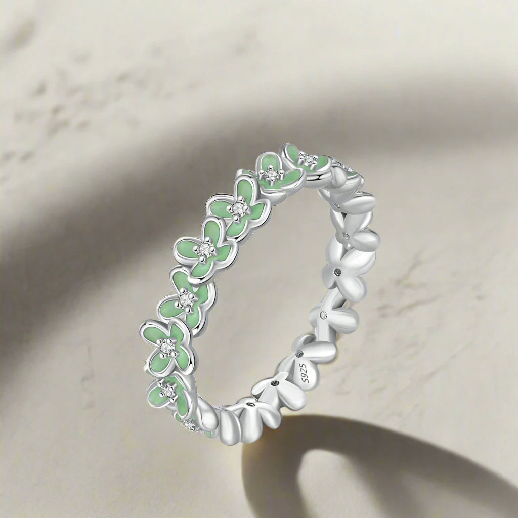 925 Sterling Silver Green Flowers Band