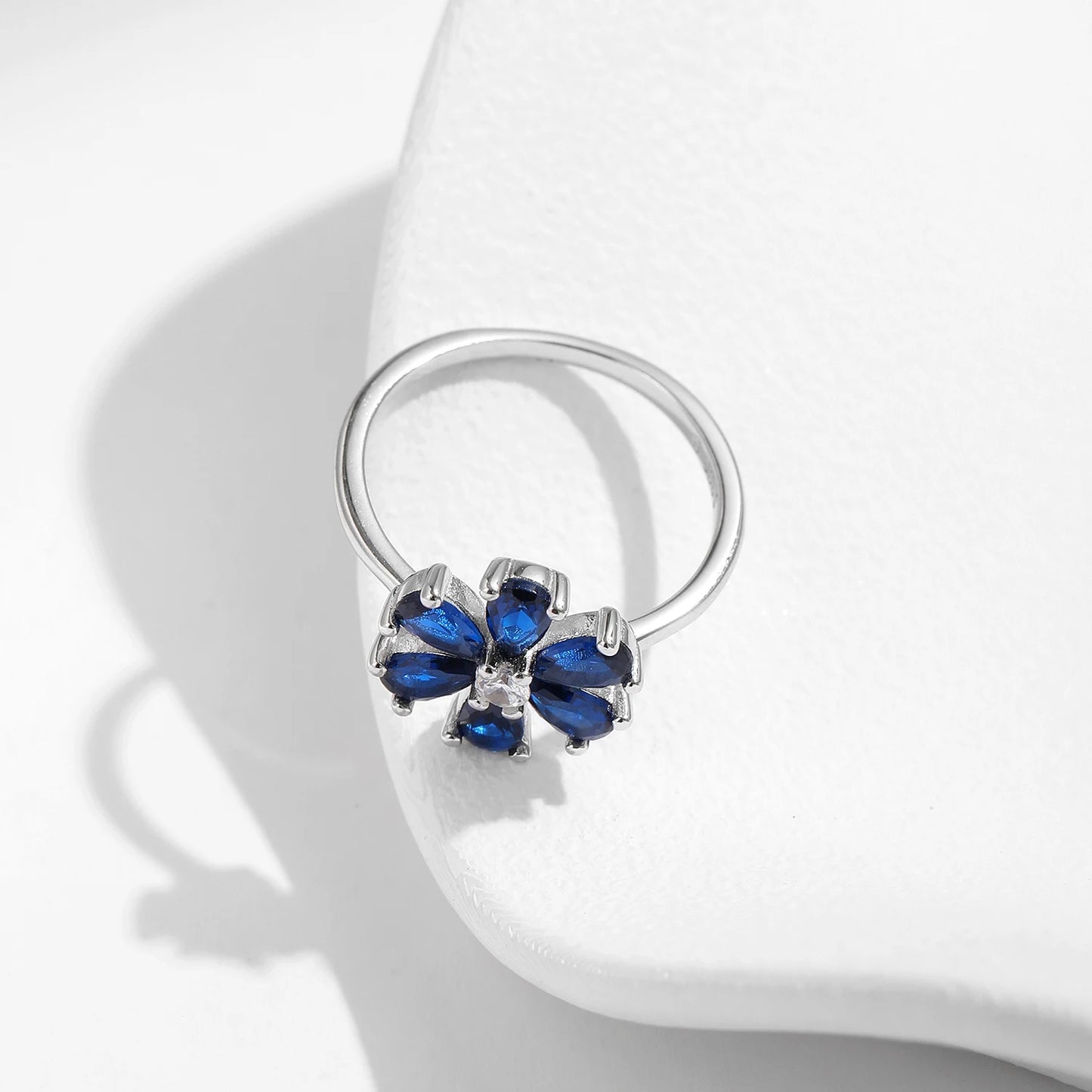 925 Sterling Silver Royal Blue Flower Ring