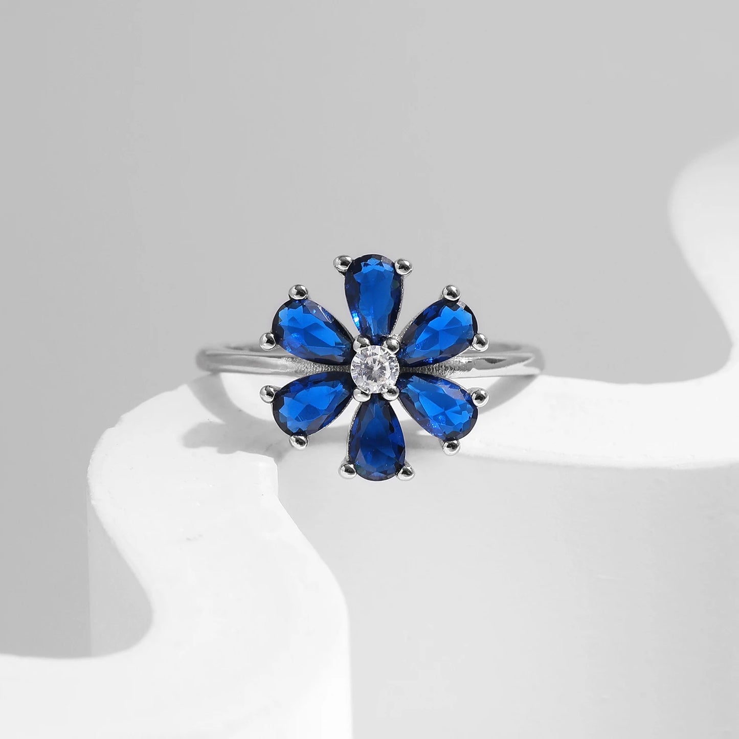 925 Sterling Silver Royal Blue Flower Ring