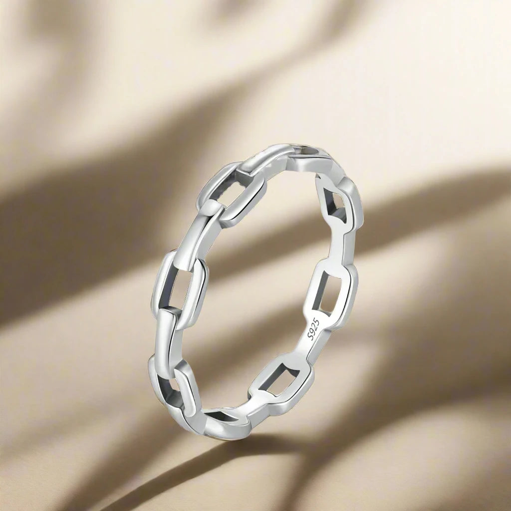 925 Sterling Silver Eternity Chain Ring