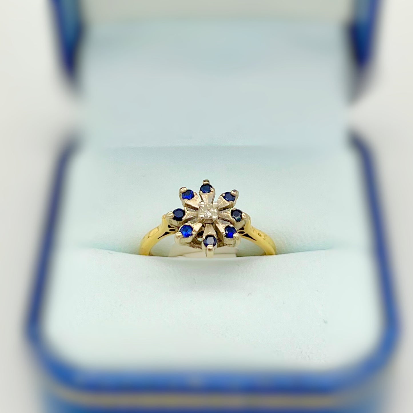 18ct, Sapphire & Diamond